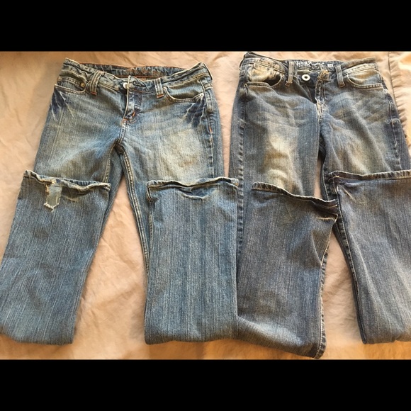 Guess bootcut Jean bundle - Picture 2 of 8